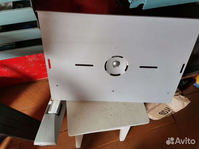 Подставка для телевизора