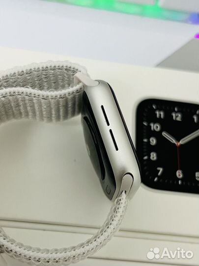 Отличные часы Apple Watch SE 1 Gen Silver