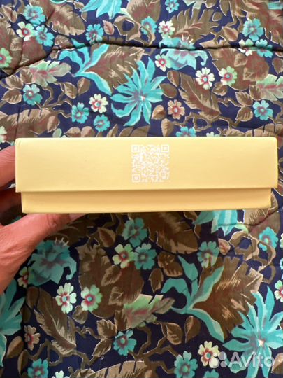 Коробка подарочная от парфюма