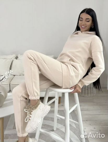 Костюм спортивный на флисе с начесом женский