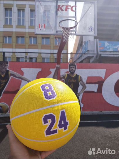 Баскетбольный мяч Lakers 7