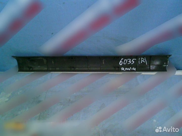 Накладка порога (внутренняя) Toyota RAV 4 2006-201