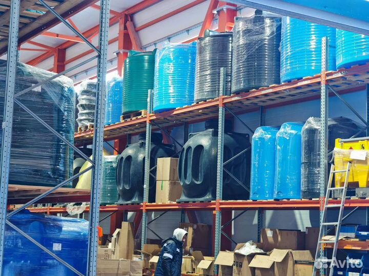 Бак для воды или дизельного топлива