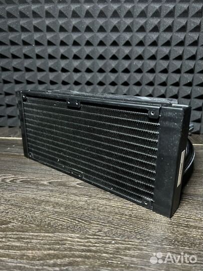 Система водяного охлаждения xilence LQ240