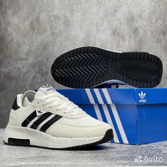 Adidas Retropy