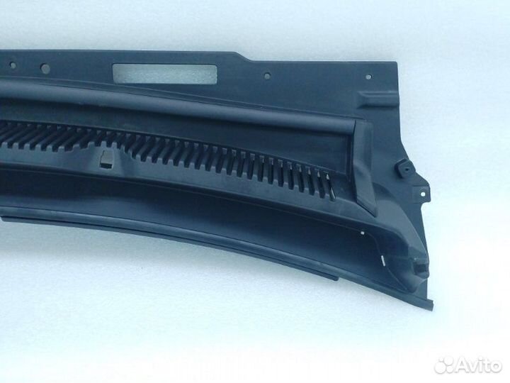 Б/У Жабо Состояние отличное, оригинал. Надломлено