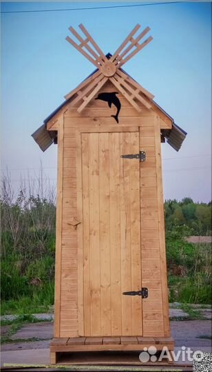 Дачный туалет деревянный