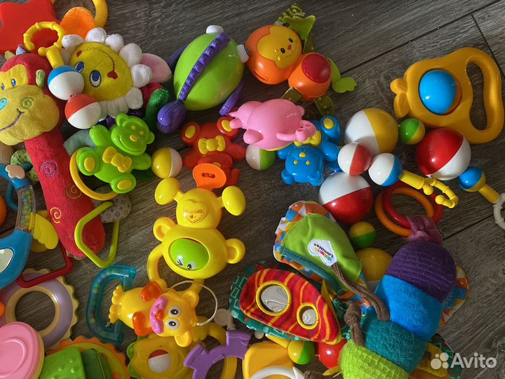 Детские игрушки до 1 года