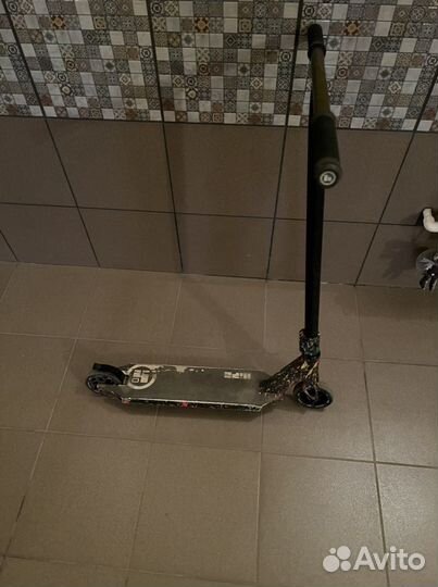 Трюковой самокат Hipe h8