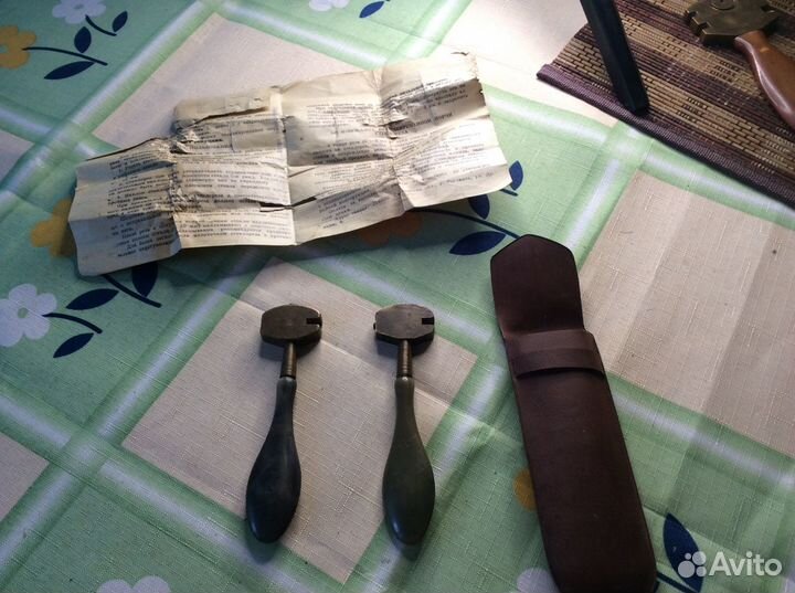 Стеклорезы