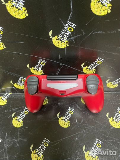 Геймпад DualShock 4 v 2 Красный