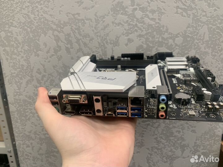 Материнская плата AsRock b460 pro4