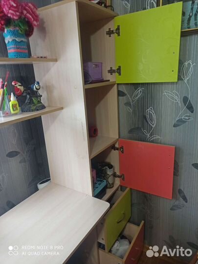 Школьный уголок