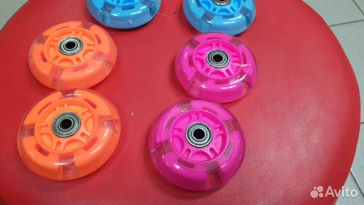 Колесо заднее для самоката 80 мм 8 см светящееся