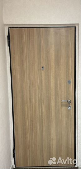 Дверь входная железная бу от застройщика