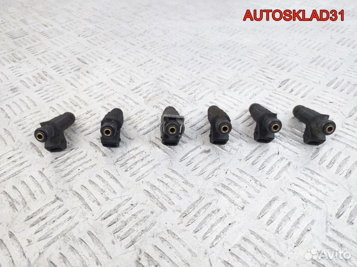 Форсунка топливная Mercedes Benz W210 A1120780049