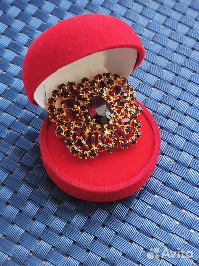 Шикарная брошь с Камнями Брошка Красивая Винтаж Че