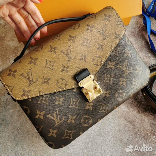 Сумка Louis Vuitton pochette metis