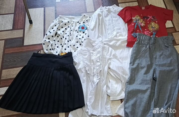 Отдам одежду для девочки 9-10 лет