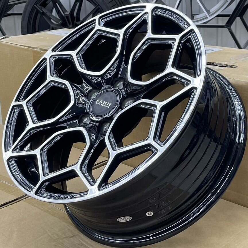 Литые диски Powcan 7×R16 5×114.3