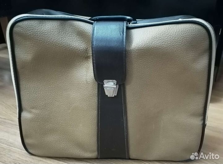 Чемодан советский