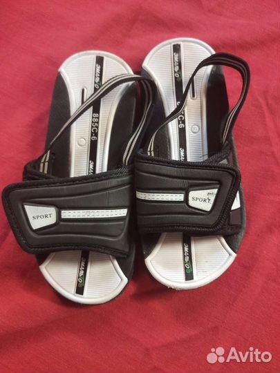 Сандали детские