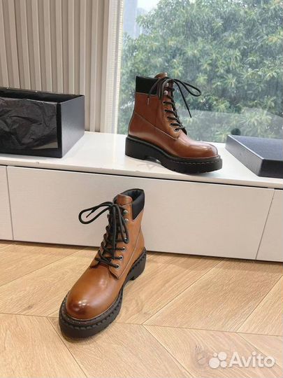 Женские ботинки Prada натуральная кожа