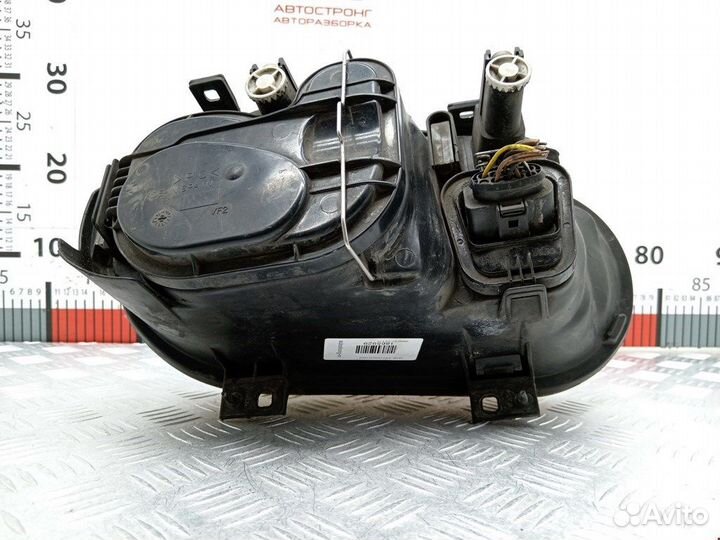 Фара передняя для Volkswagen Golf 4 1J1941017F