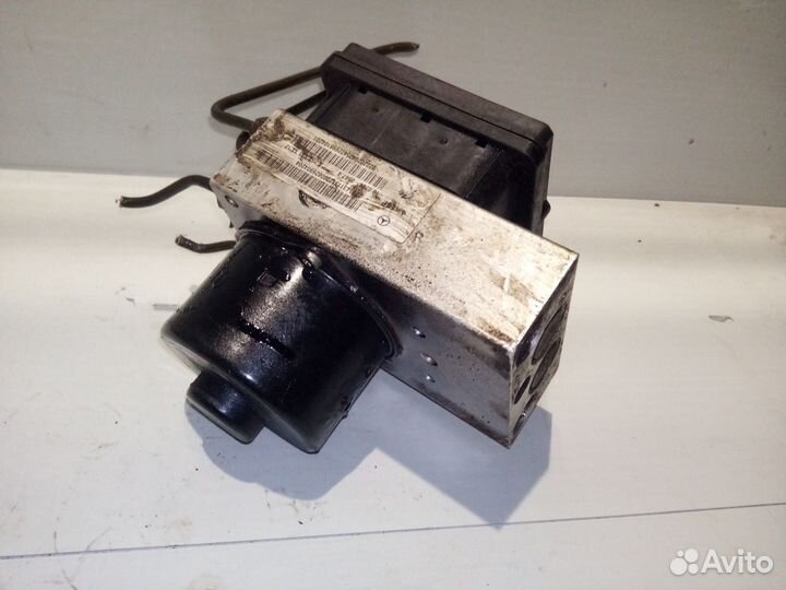 Блок ABS (насос) Mercedes-Benz GL-Class