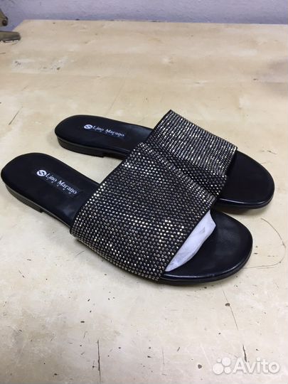 Шлепанцы 36-37