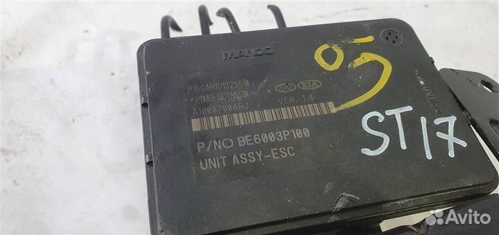 Блок ABS (насос) Hyundai Tucson TL 2015-2021