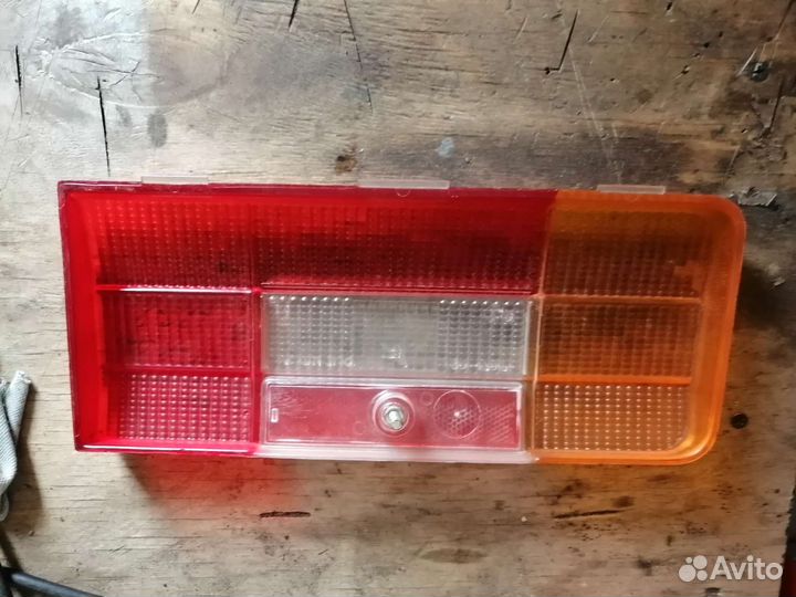 Плафон задний