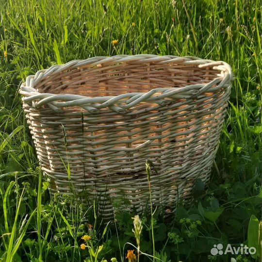 Корзина плетеная круглая