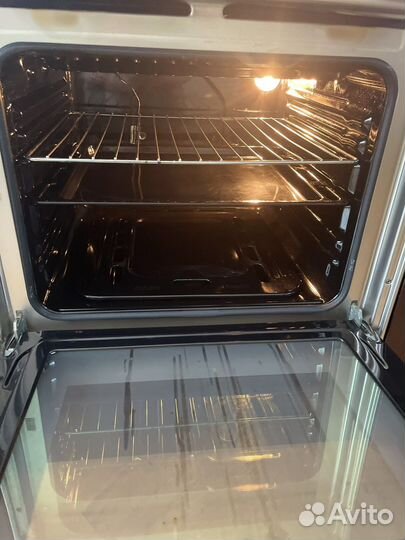 Духовой шкаф Hotpoint Ariston