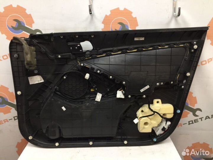 Обшивка двери передняя левая Kia Optima