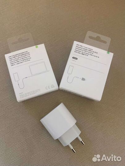 Блок питания iPhone 20w