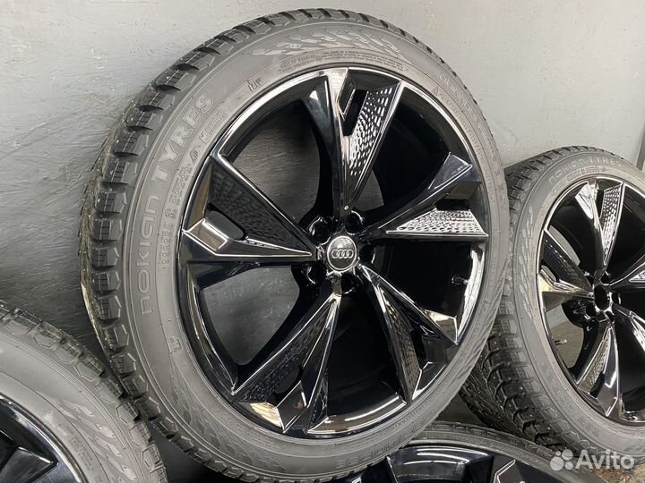 Оригинальные колеса на Audi Q8 / RSQ8 R22