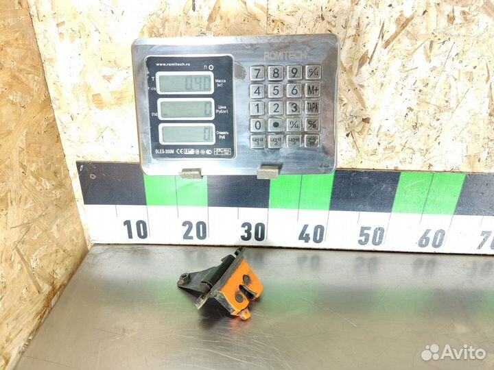 Замок багажника Skoda Fabia 1997 2007