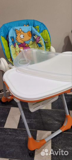 Детский стульчик для кормления chicco polly