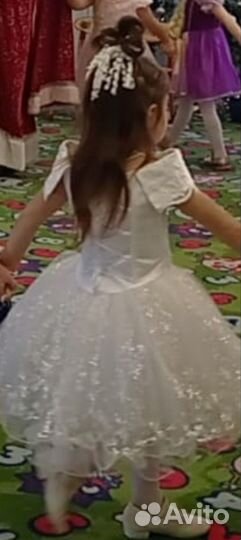 Платье для девочки нарядное