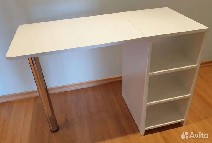 Маникюрный стол складной бу