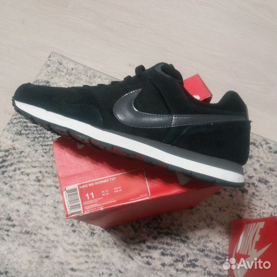 Кроссовки мужские nike AIR wafflee trainer