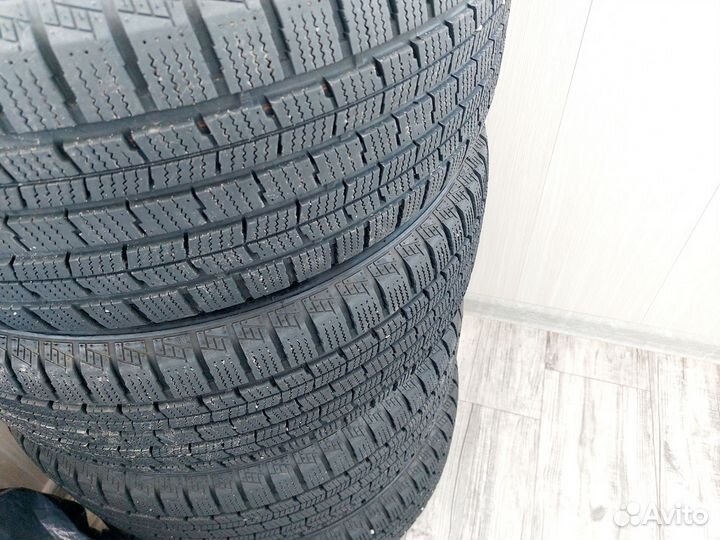 Streamstone SW705 215/55 R17 204ZR