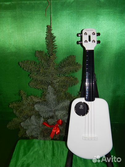 Умное укулеле Populele