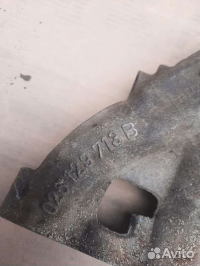 Впускной коллектор Ауди 80 б3 1,8