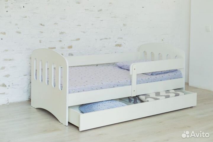 Детская кровать новая