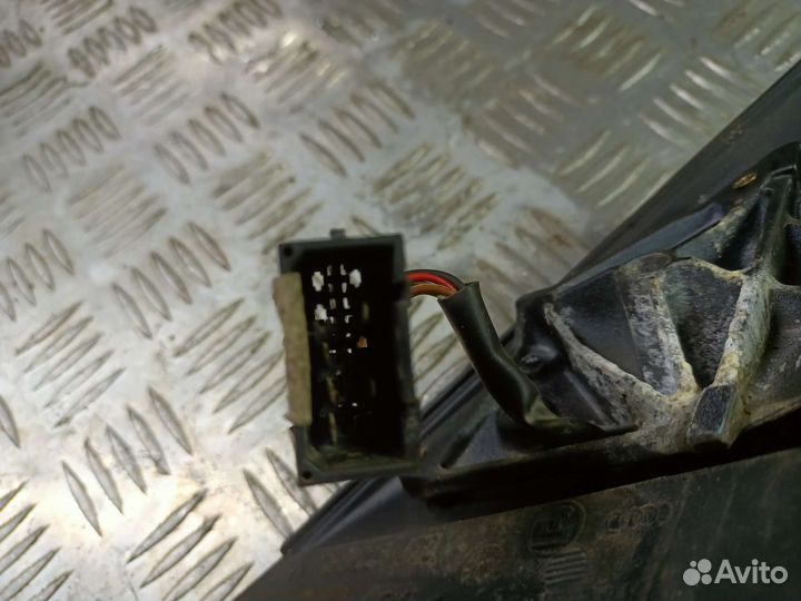 Зеркало Audi A4 B5 правое