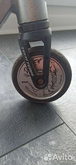 Трюковой самокат tech team duke 404