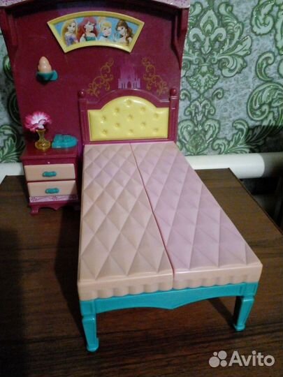 Кукольная кроватка