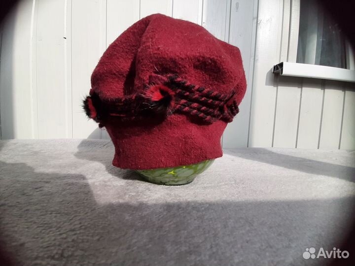 Берет женский зимний
